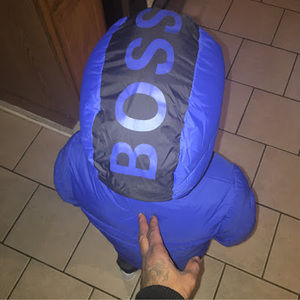 Meet your Posher, Devon